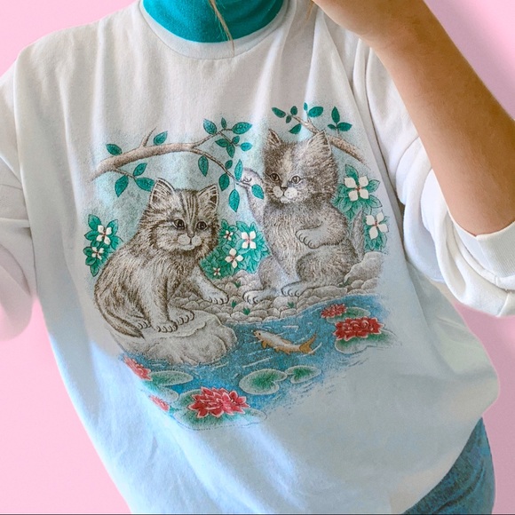 💖 SOLD ON DEPOP 💖 VINTAGE Cat 🐱 Turtle Neck - Picture 4 of 5